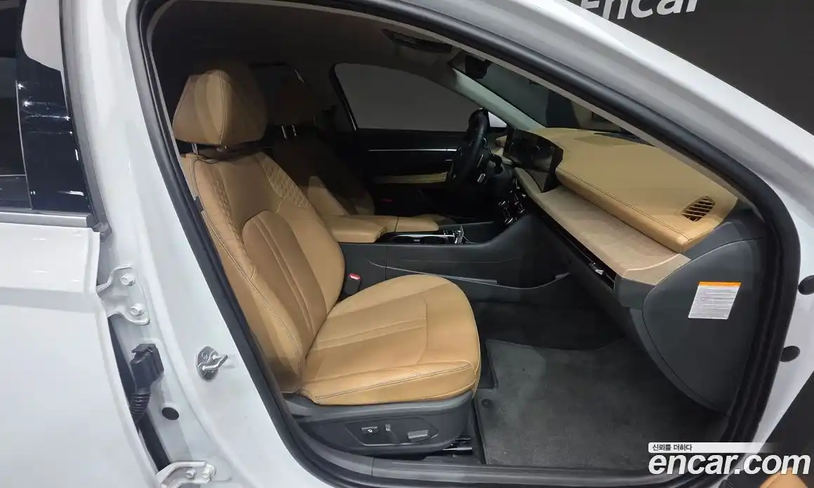 Hyundai Sonata 2024 2.0 Автомат в Москве № 1154650, фото 10