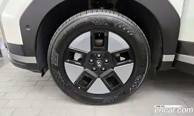 Hyundai Santa Fe 2024 1.6 Автомат в Москве № 1154807, миниатюра 5