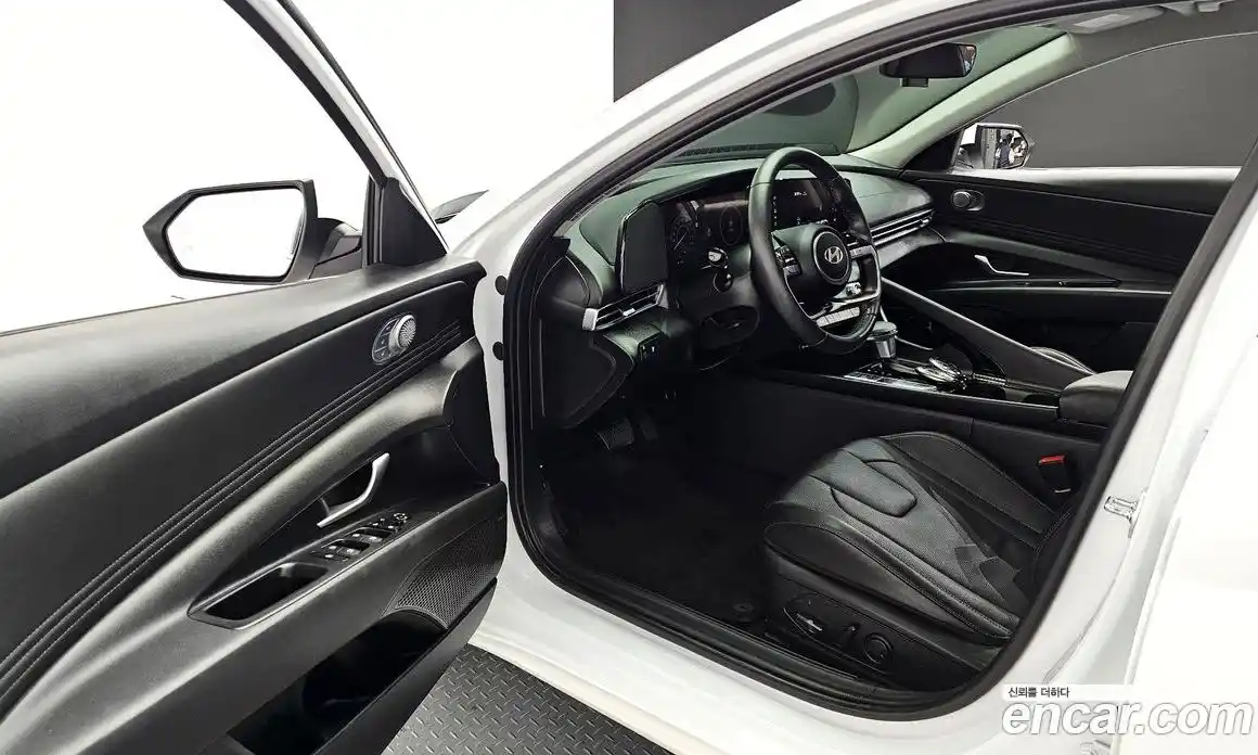 Hyundai Avante 2024 1.6 Автомат в Москве № 1154901, фото 11