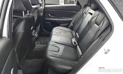 Hyundai Avante 2024 1.6 Автомат в Москве № 1154901, миниатюра 12