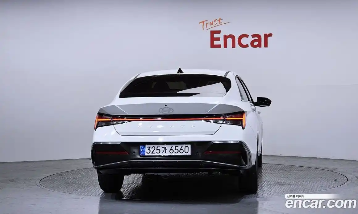 Hyundai Avante 2024 1.6 Автомат в Москве № 1154901, фото 4