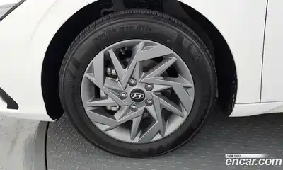 Hyundai Avante 2024 1.6 Автомат в Москве № 1154901, миниатюра 5