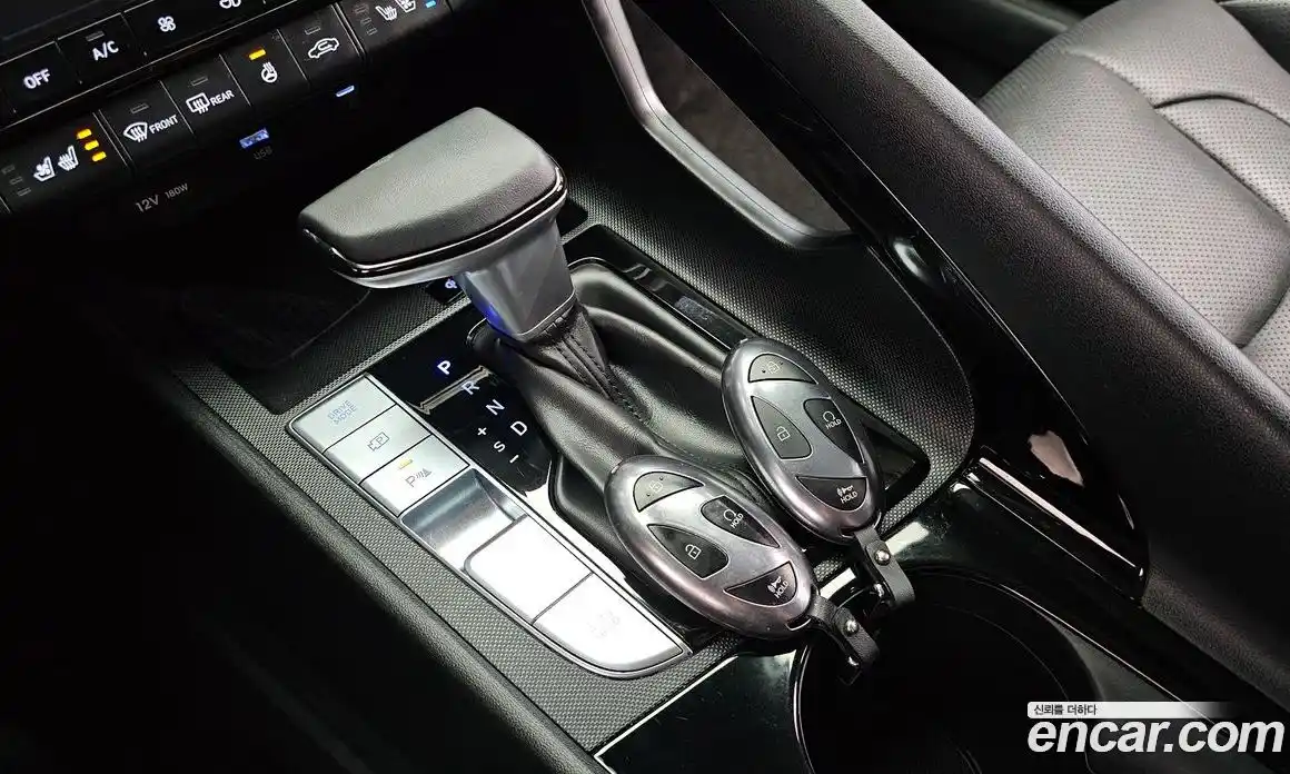 Hyundai Avante 2024 1.6 Автомат в Москве № 1154901, фото 9