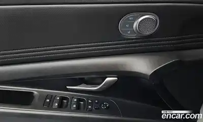 Hyundai Avante 2022 1.6 Автомат в Москве № 1154987, миниатюра 12