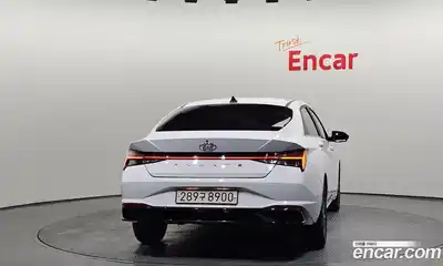 Hyundai Avante 2022 1.6 Автомат в Москве № 1154987, миниатюра 4