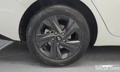 Hyundai Avante 2022 1.6 Автомат в Москве № 1154987, миниатюра 5