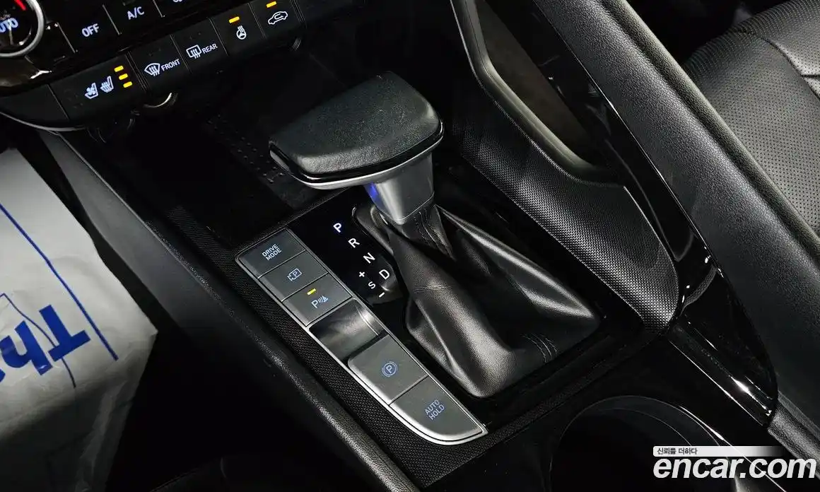 Hyundai Avante 2022 1.6 Автомат в Москве № 1154987, фото 9