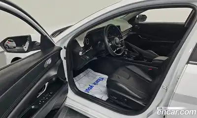 Hyundai Avante 2022 1.6 Автомат в Москве № 1154987, миниатюра 10