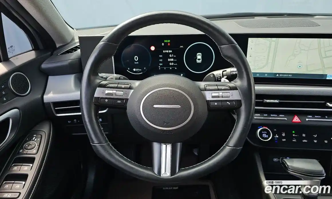 Hyundai Sonata 2024 2.0 Автомат в Москве № 1155077, фото 13