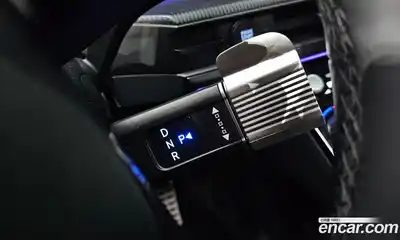 Hyundai Santa Fe 2024 2.5 Автомат в Москве № 1155169, миниатюра 9