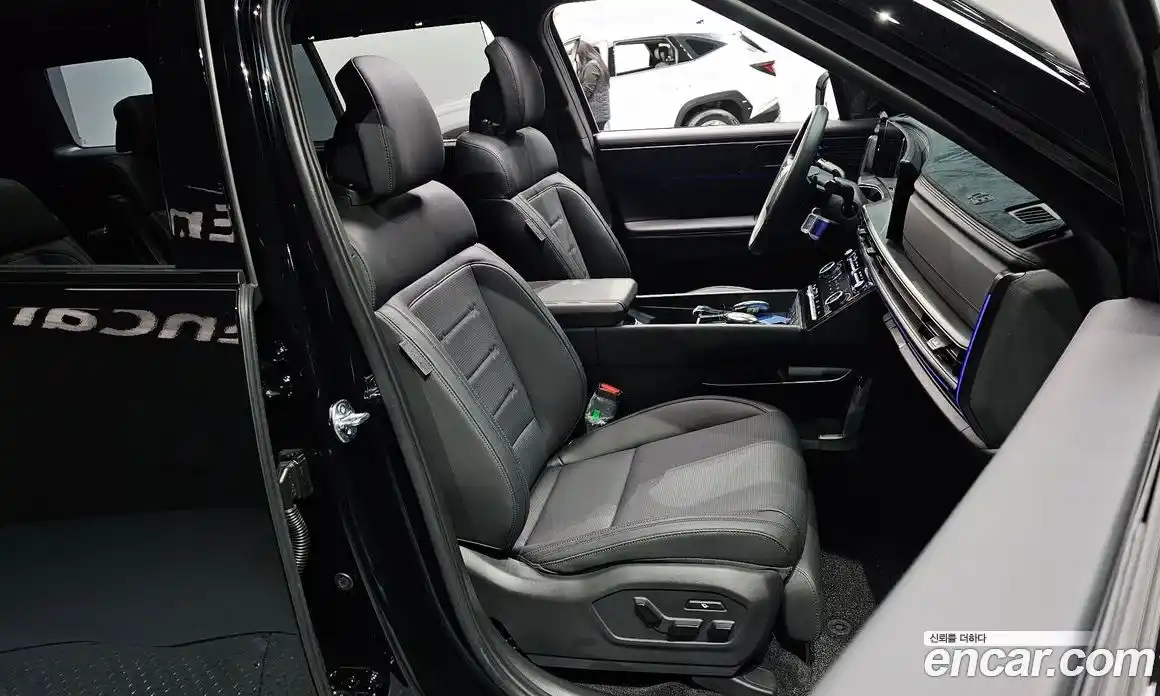 Hyundai Santa Fe 2024 2.5 Автомат в Москве № 1155169, фото 10