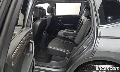 Volkswagen Tiguan 2023 2.0 гидро в Москве № 168705, миниатюра 11