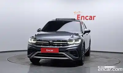 Volkswagen Tiguan 2023 2.0 гидро в Москве № 168705, миниатюра 3