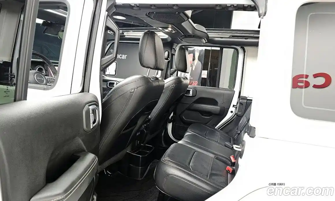 Jeep Wrangler 2021 2.0 гидро в Москве № 169793, фото 11