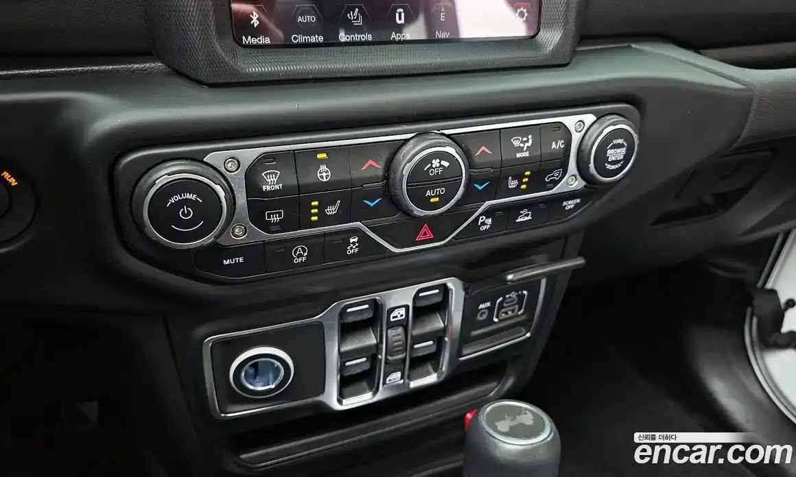 Jeep Wrangler 2021 2.0 гидро в Москве № 169793, фото 18