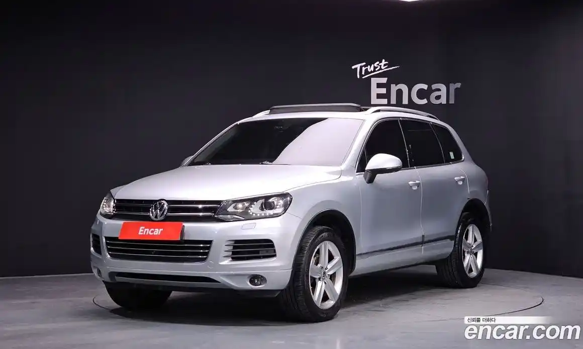 Volkswagen Touareg 2013 3.0 гидро в Москве № 199188, фото 1