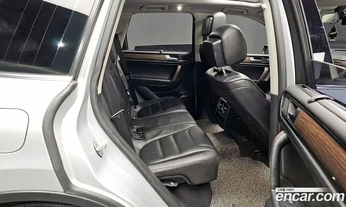 Volkswagen Touareg 2013 3.0 гидро в Москве № 199188, фото 12