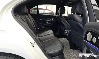 Mercedes-Benz E-Class 2022 1.9 гидро, миниатюра 11