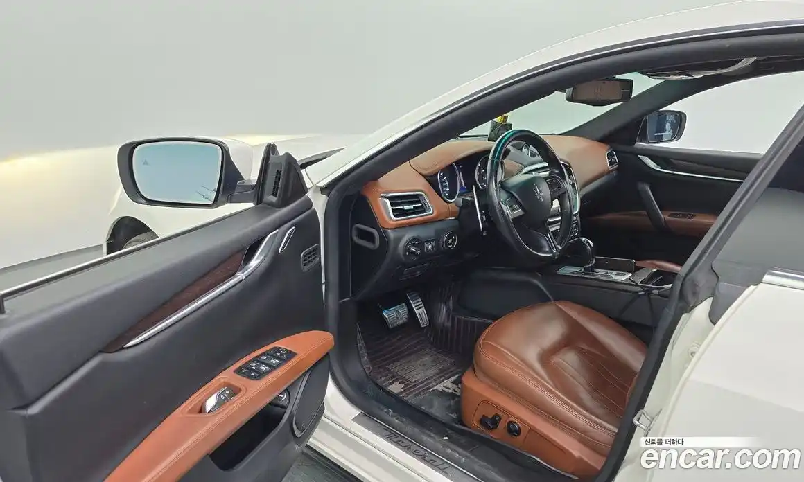 Maserati Ghibli 2015 3.0 гидро в Москве № 235463, фото 10