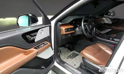 Lincoln Aviator 2022 3.0 гидро в Москве № 255810, миниатюра 10