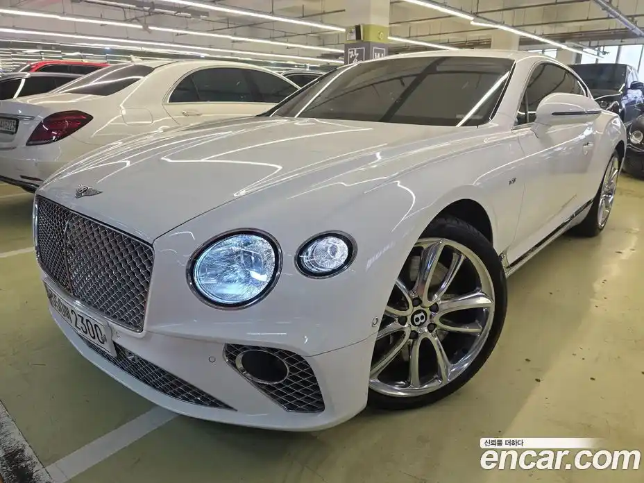 Bentley Continental 2020 4.0 гидро в Москве № 256648, фото 1