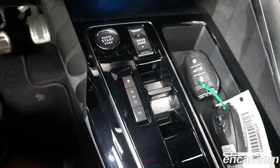 Peugeot 5008 2024 1.2 гидро в Москве № 257496, фото 9