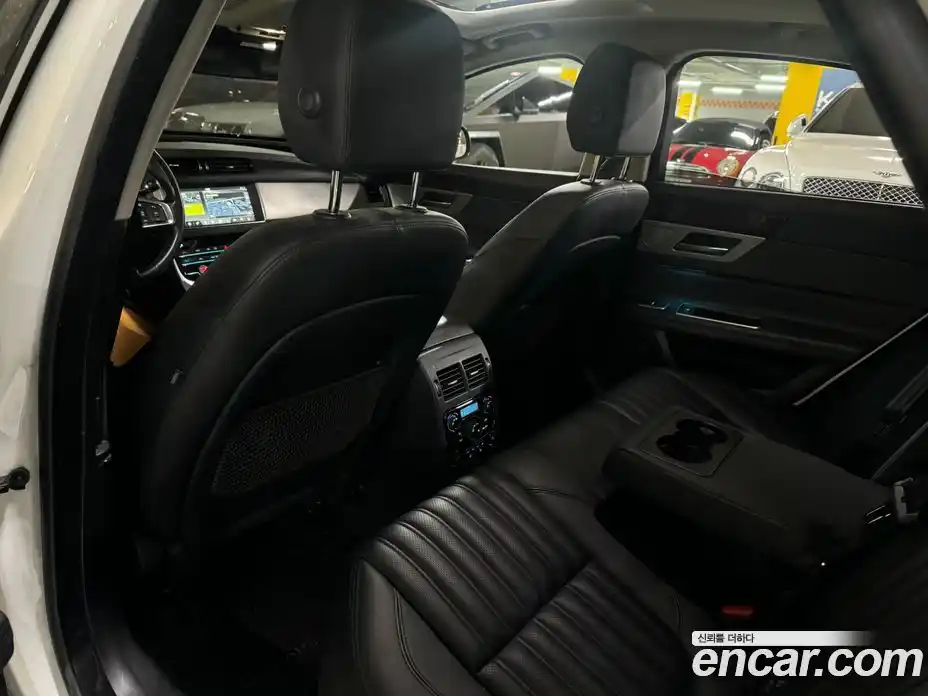 Jaguar XF 2018 2.0 гидро в Москве № 305171, фото 13