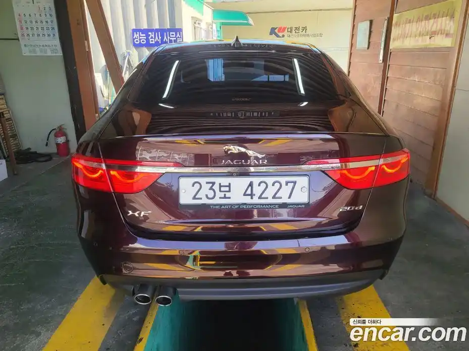 Jaguar XF 2017 2.0 гидро в Москве № 305173, фото 4