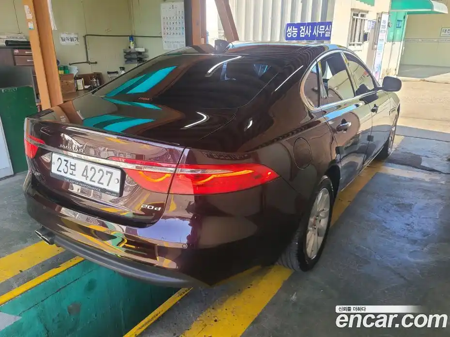 Jaguar XF 2017 2.0 гидро в Москве № 305173, фото 6