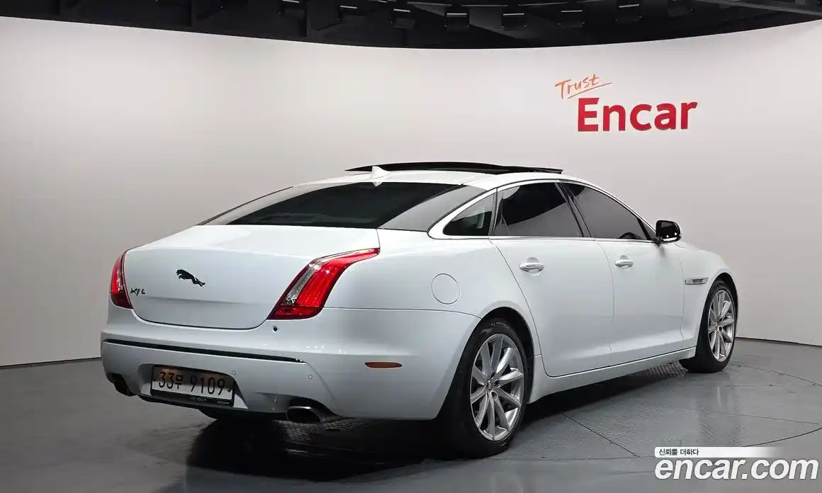 Jaguar XJ 2014 3.0 гидро в Москве № 331540, фото 2