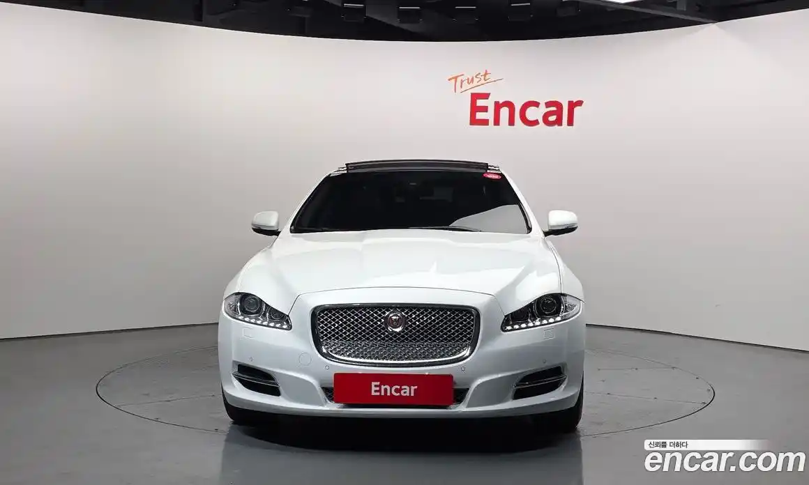 Jaguar XJ 2014 3.0 гидро в Москве № 331540, фото 3
