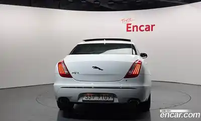 Jaguar XJ 2014 3.0 гидро в Москве № 331540, миниатюра 4