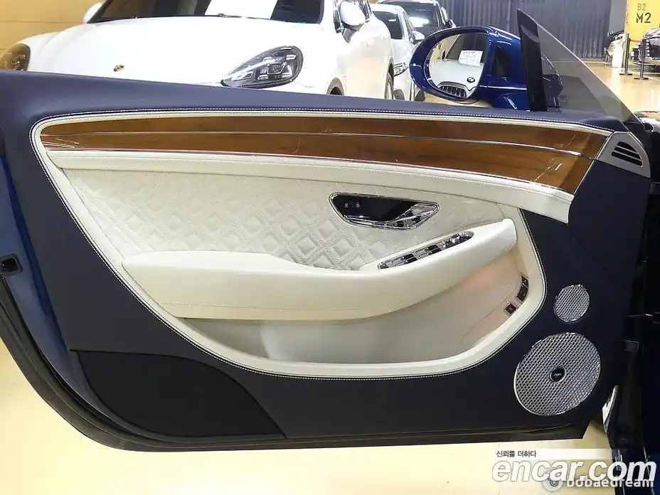 Bentley Continental 2023 4.0 гидро в Москве № 366372, фото 12