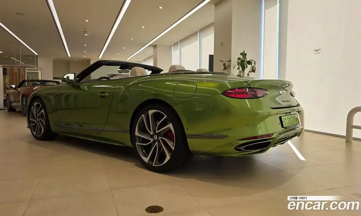 Bentley Continental 2025 4.0 гидро в Москве № 761104, фото 6