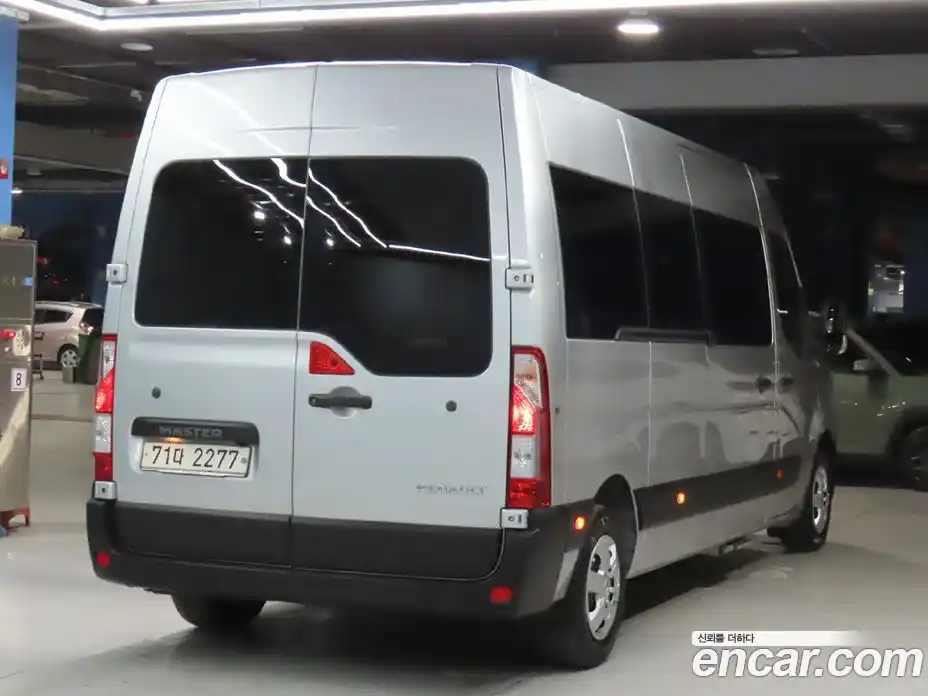 Renault Master 2020 2.3 механика в Москве № 1127935, фото 4