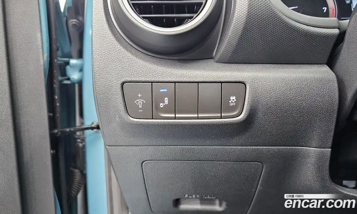 Hyundai Kona 2018 1.6 гидро в Москве № 1128259, фото 14