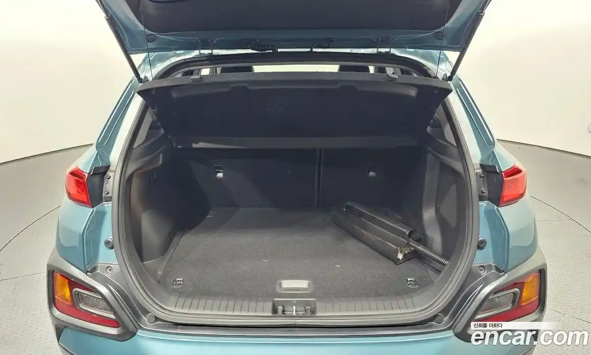 Hyundai Kona 2018 1.6 гидро в Москве № 1128259, фото 20