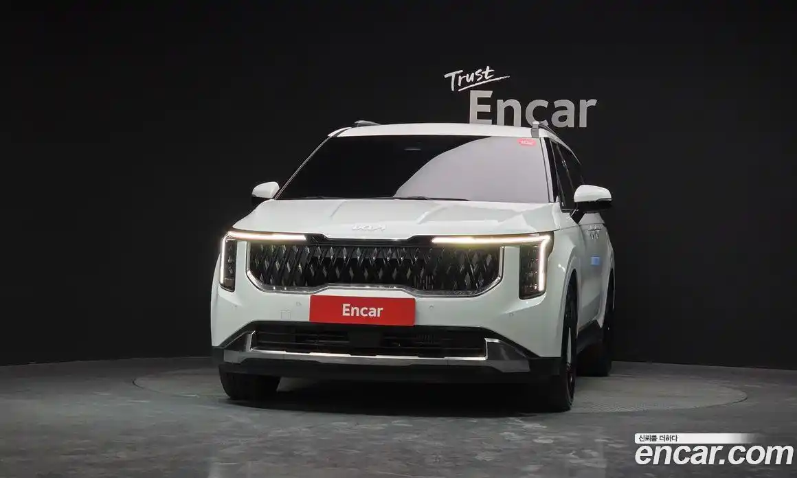 Kia Canival 2024 1.6 Автомат в Москве № 1128410, фото 3