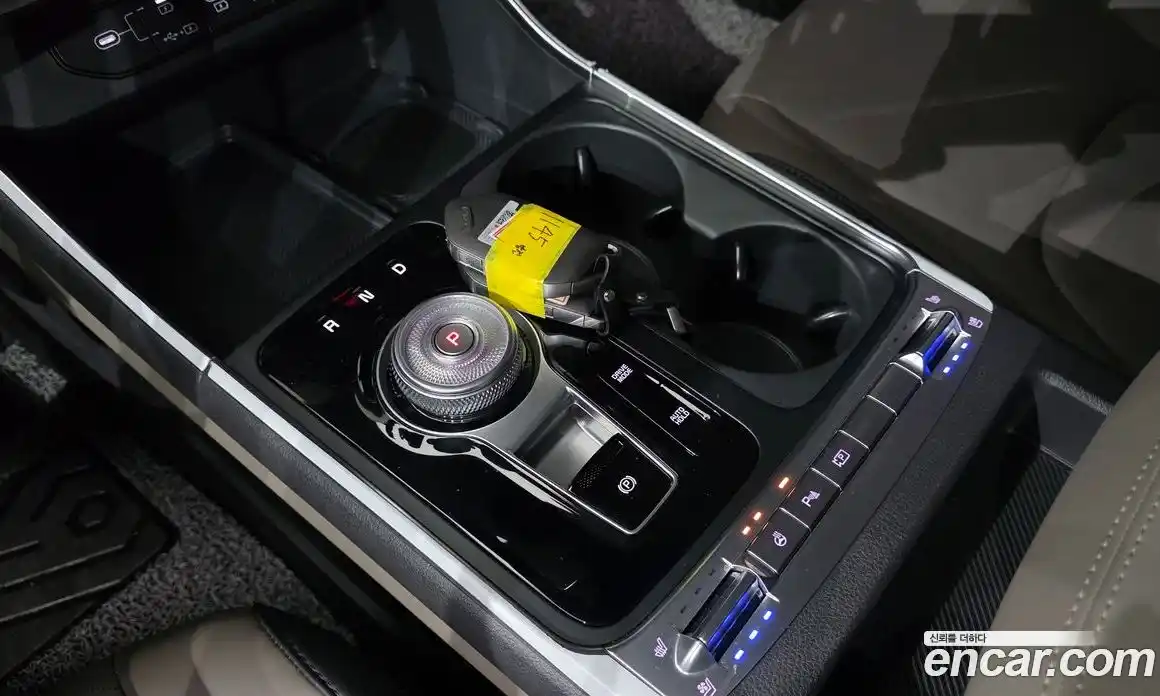 Kia Canival 2024 1.6 Автомат в Москве № 1128410, фото 9