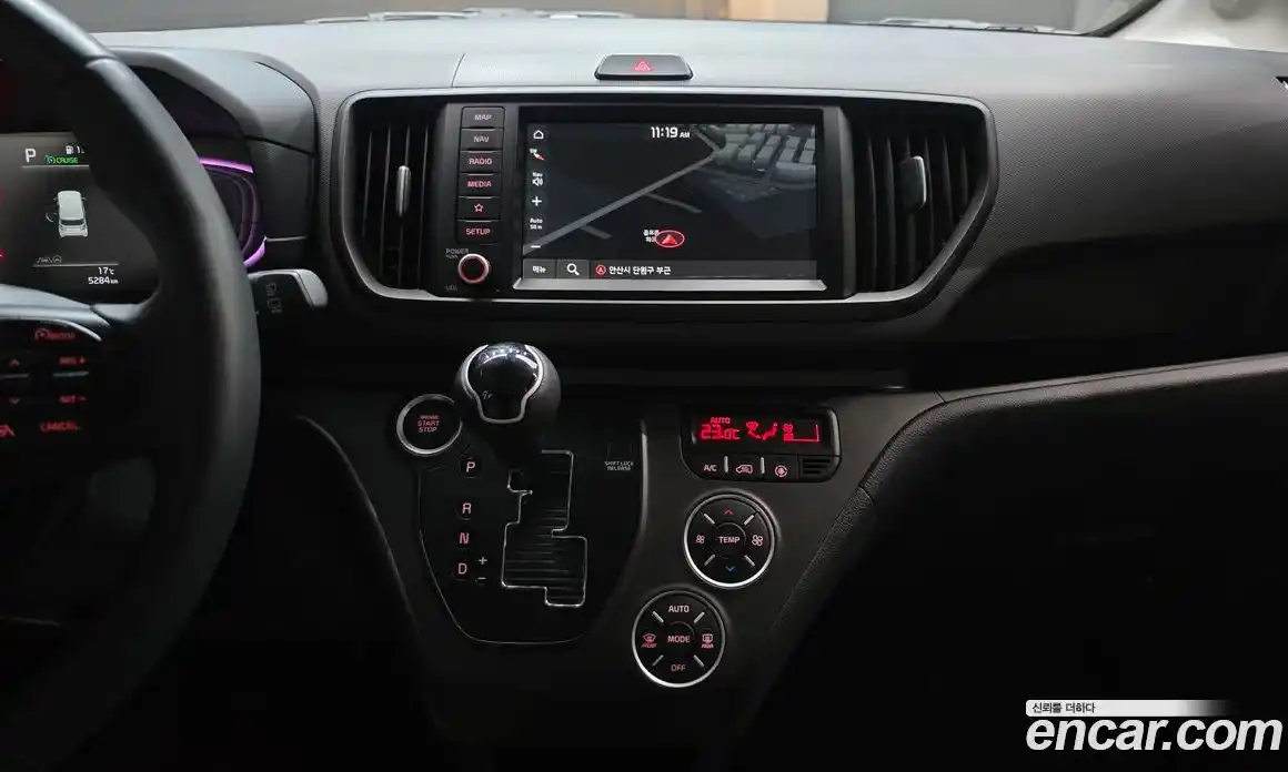 Kia Ray 2024 1.0 Автомат в Москве № 1128464, фото 17