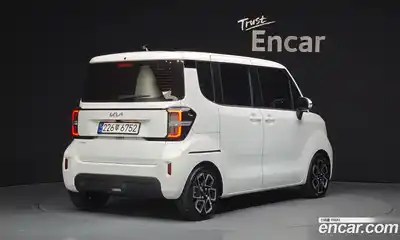 Kia Ray 2024 1.0 Автомат в Москве № 1128464, миниатюра 2