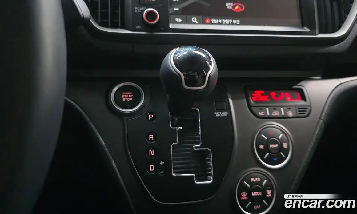 Kia Ray 2024 1.0 Автомат в Москве № 1128464, фото 9