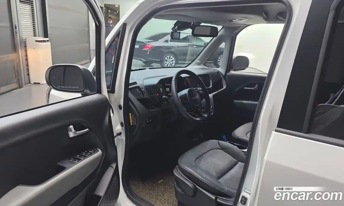 Kia Ray 2024 1.0 Автомат в Москве № 1128464, фото 10