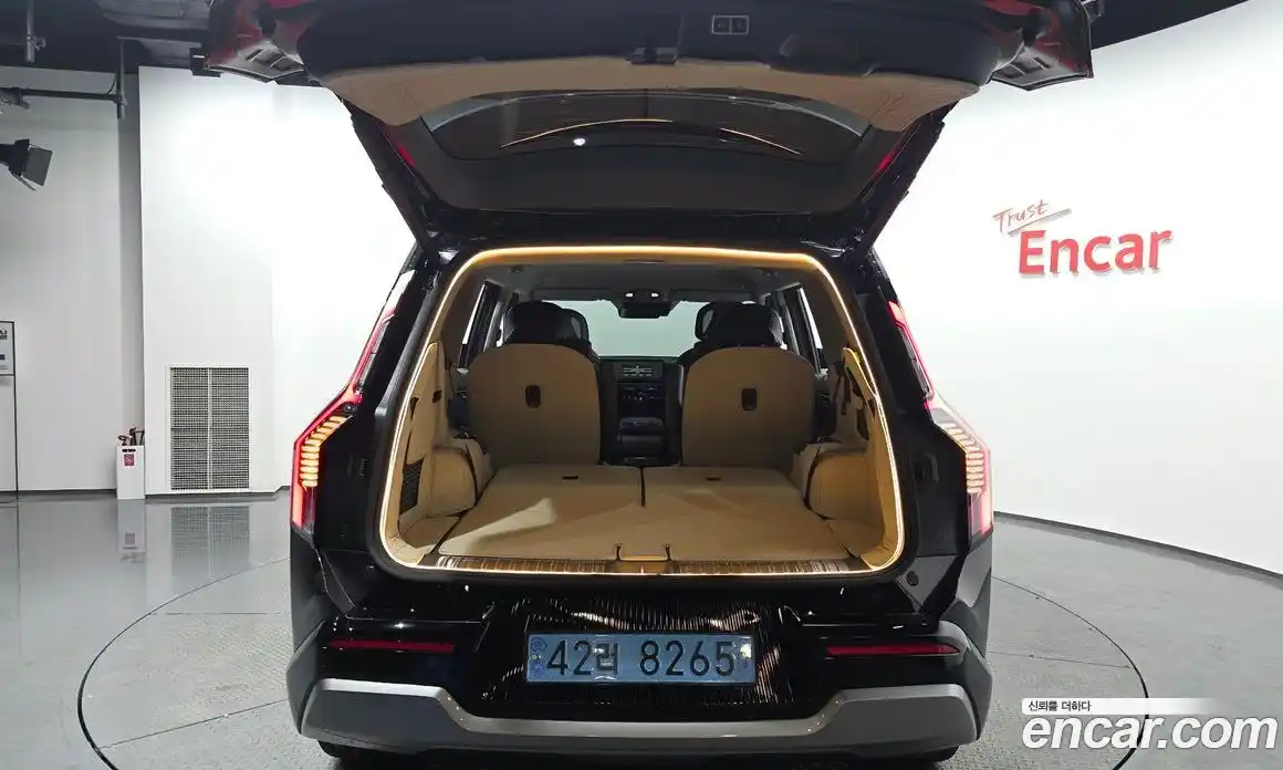 Kia EV9 2024 0.2 Автомат в Москве № 1128539, фото 20