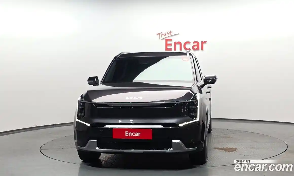 Kia EV9 2024 0.2 Автомат в Москве № 1128539, фото 3