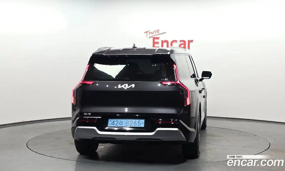 Kia EV9 2024 0.2 Автомат в Москве № 1128539, фото 4