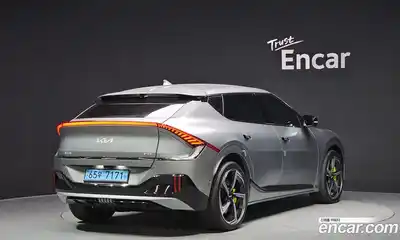 Kia EV6 2023 0.1 Автомат в Москве № 1128602, миниатюра 2