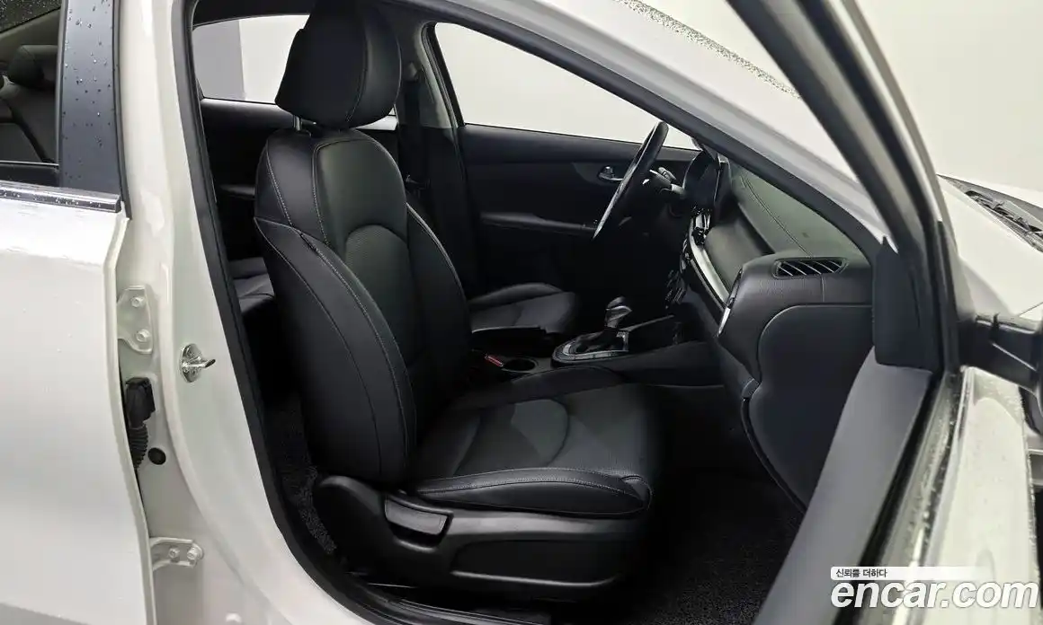 Kia K3 2018 1.6 Автомат в Москве № 1128692, фото 11