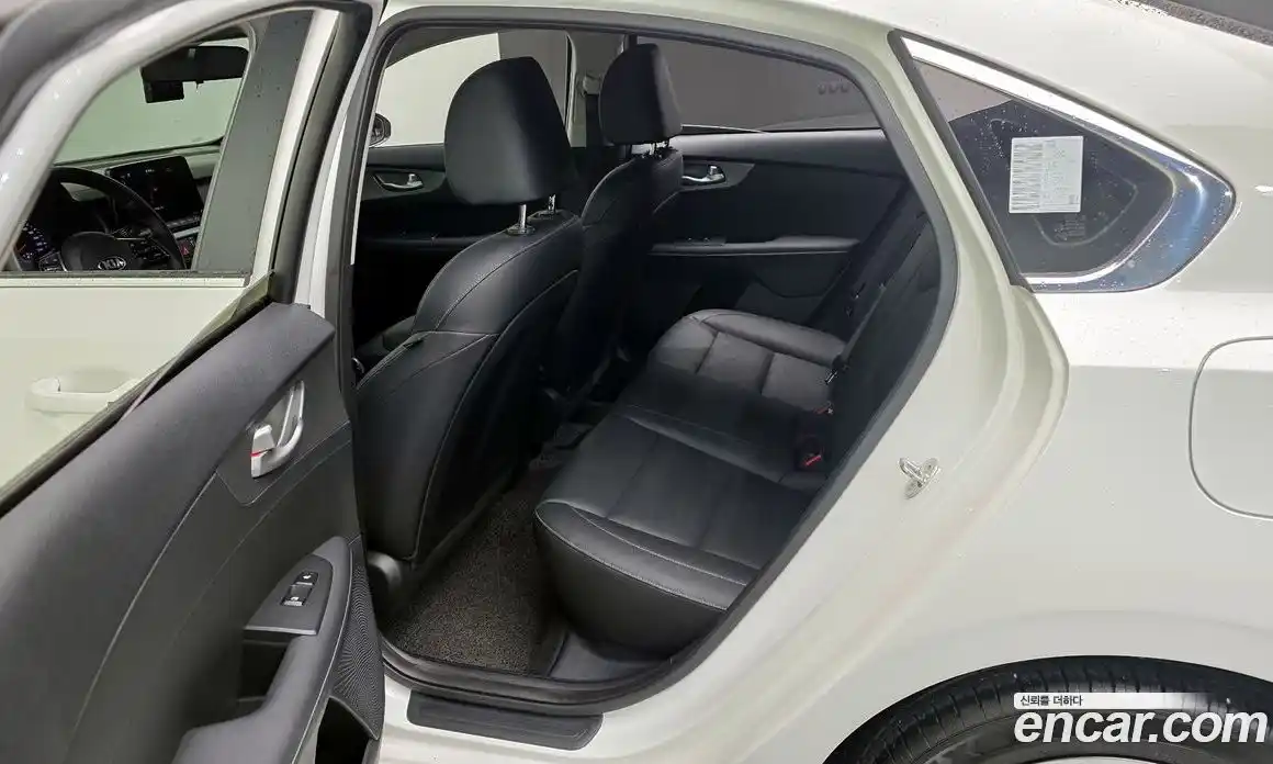 Kia K3 2018 1.6 Автомат в Москве № 1128692, фото 13