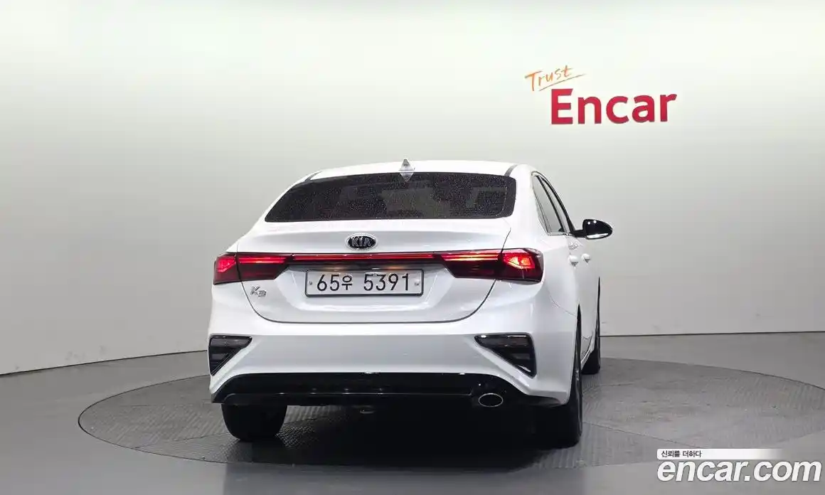 Kia K3 2018 1.6 Автомат в Москве № 1128692, фото 4